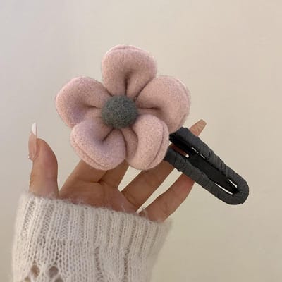 Herfst Winter Pluche Bloem Haar Klauw Vrouwen Chic Eendenbek Clip Haarspeld Terug Hoofd Haar Clips Haaraccessoires Voor Meisjes