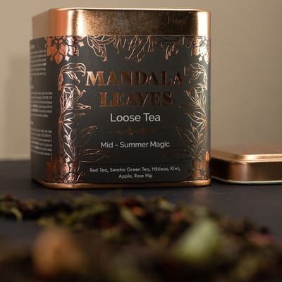 Ancient Wisdom - Kaars - Art tin candle met dennen, kaneel en vanille - kerst, geur, vintage, interieur, aroma, geurige