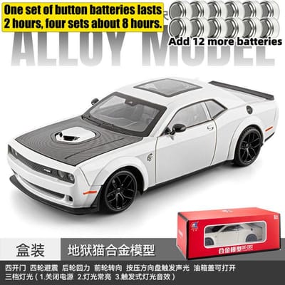 1:18 Dodge Challenger Srt Hellcat Moderne Amerikaanse Muscle Car Legering Spuitgietmodel Auto Geluid En Licht Verzamelingen Verjaardagscadeaus