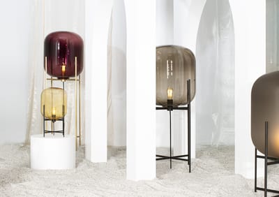Pulpo - Oda Small vloerlamp - barnsteen-zwart