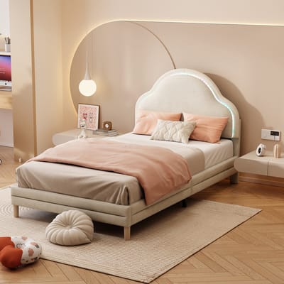 MEUNIQ eenpersoonsbed 90x200 cm met wolkvormig hoofdbord, meerkleurige LED-verlichting, houten lattenbodem en fluwelen bekleding, kinderbed voor kinderkamer, beige