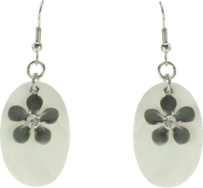 Behave - Oorhangers met schelp en bloem - Zomerse boho look
