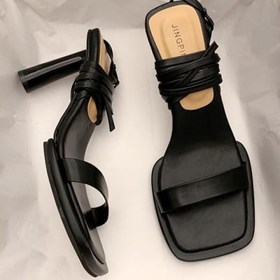 Nouvelles Sandales Peep Toe Femmes Été Talons Aiguilles Talons Hauts Bride Cheville Diamant Une Bride Nouvelles Grandes Tailles Sandalias Mujer Chaussures 38 noir