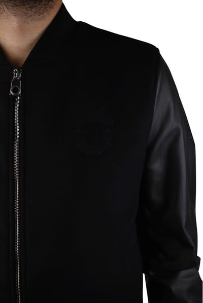 Billionaire Bomberjack Zwart