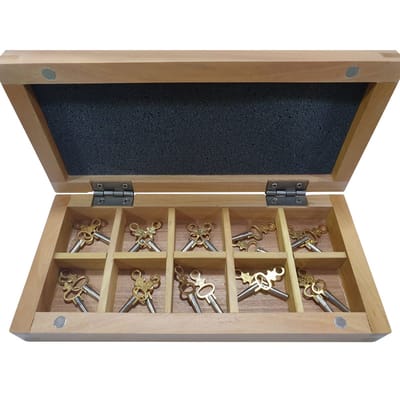 SELVA zakhorloge sleutelset, 20-delig, in houten etui, sorteerdoos voor kleine onderdelen met afzonderlijke compartimenten, horloge-onderdelen, opwindsleutel, vierkant