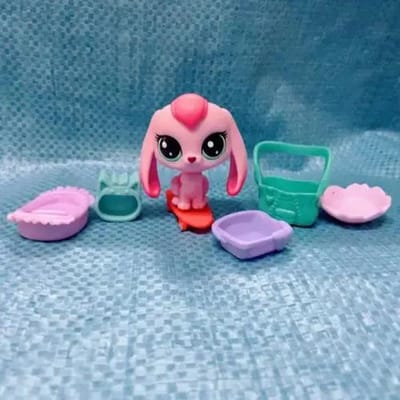 Hasbro Littlest Pet Shop Cartoon Q Editie Dierlijke Mini Standaards Kort Haar Kitten Hond Schattig Groot Oog Kinder Figuren Speelgoed