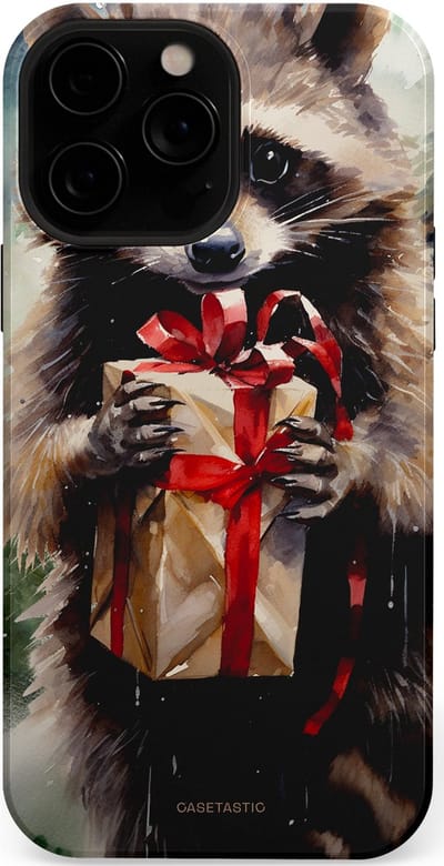 Casetastic hoesje geschikt voor Apple iPhone 13 Pro Max - MagSafe - Dubbellaagse bescherming - Winter Wasbeer Presentje - Fashion Case - Zwart Grijs Taupe