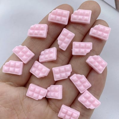 30 stuks Nieuwe Schattige Chocolade Serie Hars Platte Achterkant Ornament Sieraden Maken Manicure Haaraccessoires