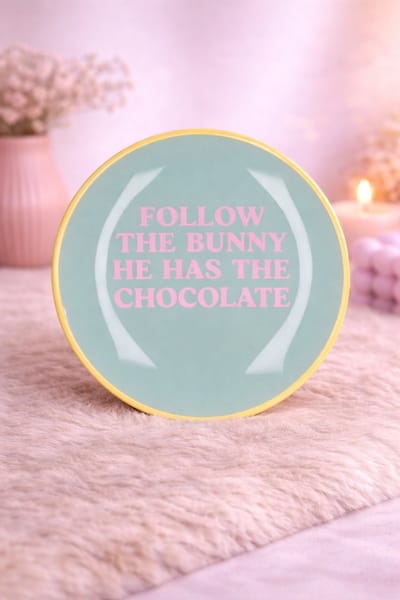 Glazen Bord ‘Follow the Bunny’ | Viva Femme | Bord met tekst | Decoratie | Wonen | Cadeau | Spreukbord