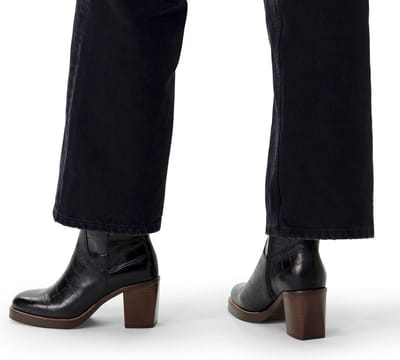 Manfield - Dames - Zwarte leren croco enkellaarsjes - Maat 36
