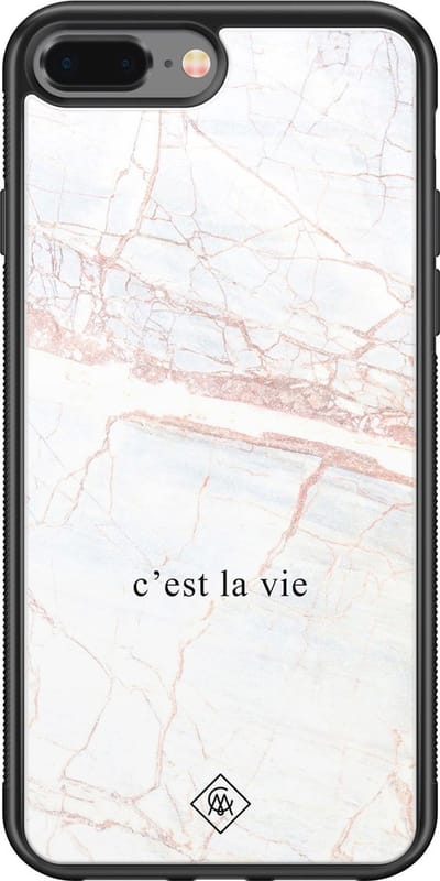Casimoda® hoesje - Geschikt voor iPhone 8 Plus - C'est La Vie - Luxe Hard Case Zwart - Backcover telefoonhoesje - Bruin/beige