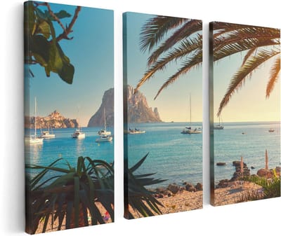 Artaza Canvas Schilderij Drieluik Ibiza Cala d'Hort Strand - 120x80 cm - Wanddecoratie Woonkamer - Schilderijen - Muurdecoratie