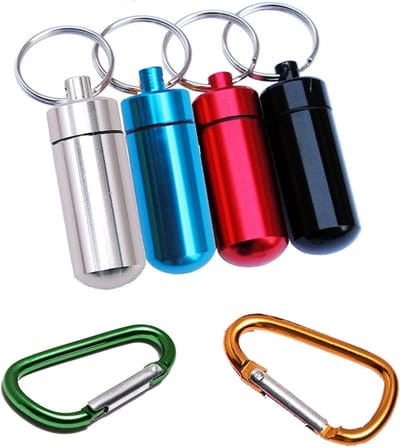 4-delige pillendoos set met sleutelhanger, mini pijp en metalen opbergdoos voor onderweg