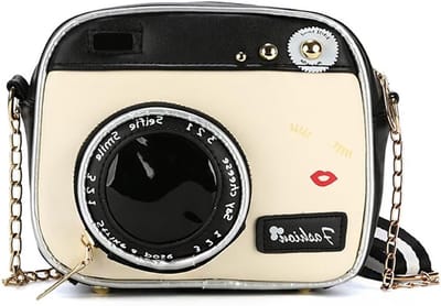 Elegante Retro Schoudertas in Cameravorm voor Dames - Zwart en Wit, Perfecte Accessoire voor Elke Outfit