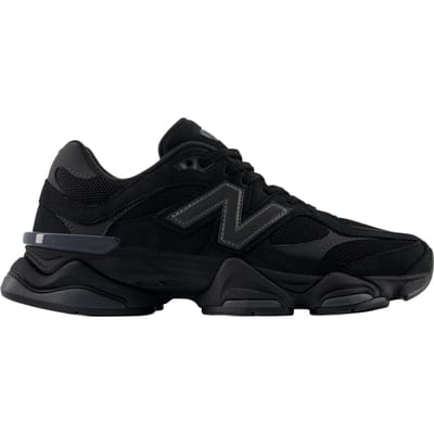 New Balance 9060 Sneakers Dames - Zwart - Maat 36 - Suède