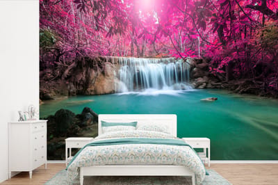 Behang - Fotobehang Waterval - Boom - Roze - Natuur - Breedte 525 cm x hoogte 350 cm