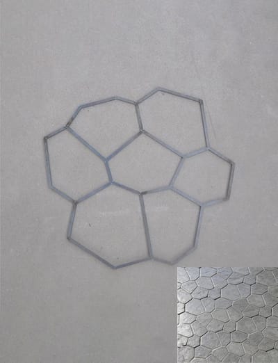 Betonnen Bestratingsvorm - Stapsteen mal - Tuinpaden Creëren - Natuursteeneffect - 51x50 cm - Zwart