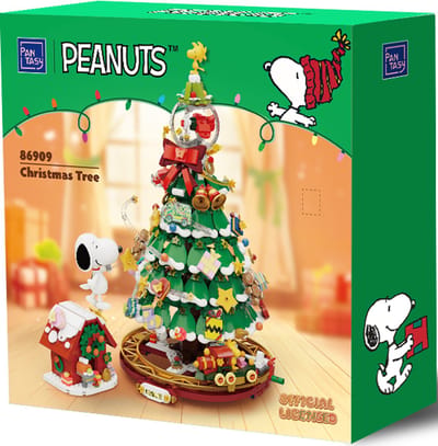 Snoopy Christmas Tree