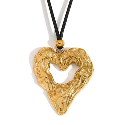 luxe ketting met groot hart met mooie details aan zwart koort - rvs - stainless steel - waterproof - cadeau