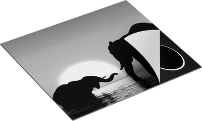 Chefcare Inductie Beschermer Twee Olifanten in het Water bij Zonsondergang - Zwart Wit - 60x50 cm - Afdekplaat Inductie - Kookplaat Beschermer - Inductie Mat