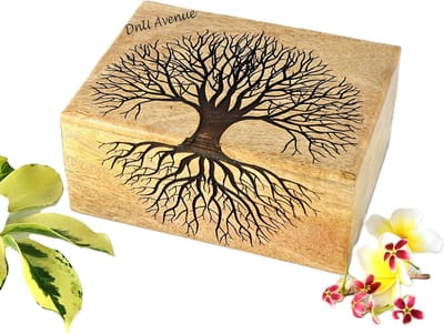 Houten Urn - Herdenkingskistje As - Nagedachtenis Bewaren - Handgesneden Levensboom - 160 Kubieke Inch - Goudbruin
