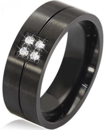 Schitterende Zwarte Ring Breed Zirkonia | Ring met Steentjes|Stoere Ring| 21.25 mm. (maat 67) Jonline
