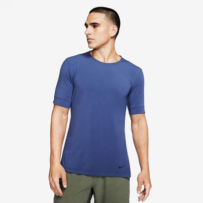 Nike Slim Fit - T-shirt - Maat S - Blauw - Sportswear - Training - Heren T-shirt voor Mannen