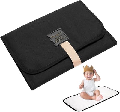 Aankleedkussen Opvouwbaar - Draagbaar Baby Matje - Onderweg Luiers WIsselen - Waterdicht Comfortabel Ontwerp - 31 x 21 CM - Zwart