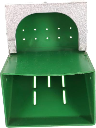 Voerbak Konijn - Hooi Dispenser - Kooi Organisatie - Stabiel Plastic - 18x14x14cm - Donkergroen