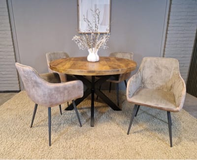 Combideal eetkamerset: ronde eettafel Mangohout 120 cm met 4 Kreta eetkamerstoelen met armleuning - ribstof Zand