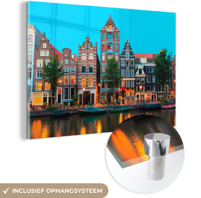 MuchoWow® Glasschilderij 60x40 cm - Schilderij acrylglas - Amsterdam - Kanaal - Huis - Foto op glas - Schilderijen