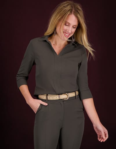 Je m'appelle Travelstof At Work Blouse Met stretch - Bruin - Maat M