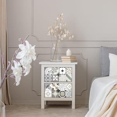 Decoratieve meubelstickers - 24 authentieke Lucinia cementtegel meubelstickers - 24 stickers 15x15cm