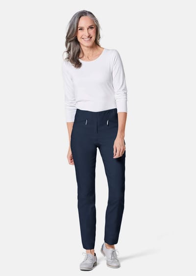 Bengaline broek LOUISA met ritszakken - marine - Gr. 19 van Goldner Fashion