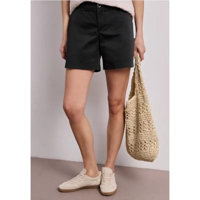 Mid Waist chino shorts in een casual pasvorm