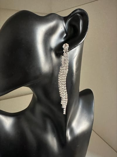 Nachtclub kristal oorhangers | Make up | Parfum | Moederdag | Verjaardagscadeau| Cadeautje| Valentijnsdag| Kado | sieraden | vaderdag | oorbellen | oorsieraden