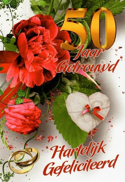 50 jaar getrouwd! Van harte gefeliciteerd! Een bijzondere kaart met trouwringen en bloemen! Een leuke kaart om zo te geven of om bij een cadeau te voegen. Een dubbele wenskaart inclusief envelop en in folie verpakt.