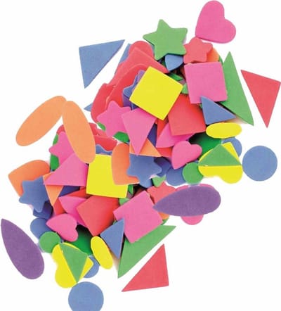 Foam rubberen figuren gekleurd - 240x stuks - knutselen met rondjes - driehoeken - sterren