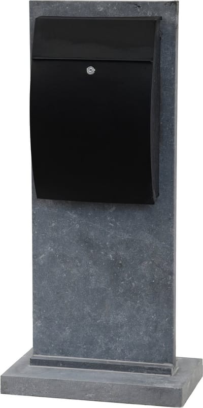 Belgische blauwsteen brievenbus op blauwsteen muur gebogen model zwart