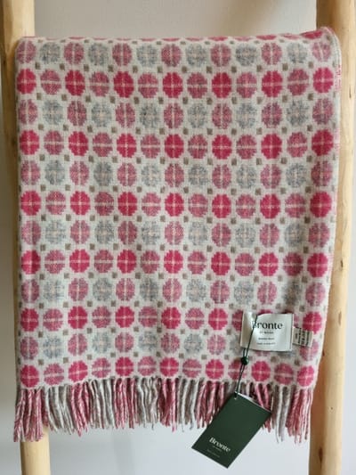 Wollen Plaid - MILAN Pink (Merino) 140x185cm - Bronte x Plaids.shop