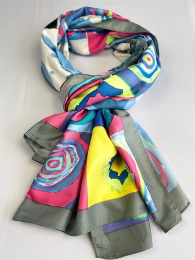 Dames sjaal / zomersjaal digitaal kunst met kleuren 20% zijde 80% viscose glad materiaal