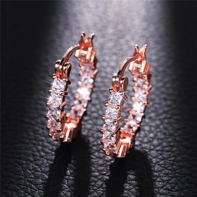Huitan Luxe Princess Vierkante CZ Hoepeloorbellen voor Vrouwen Schitterende Bruiloft Verlovingsaccessoires Hoge Kwaliteit Chique Sieraden gray