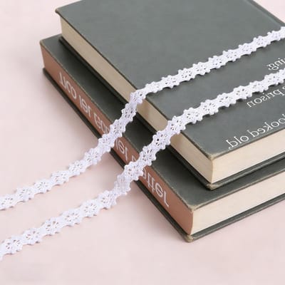 Elegante Vintage Kant Tape voor Handicrafts en Scrapbooking - Ideaal voor Bruiloften en Cadeauverpakkingen (Breedte 1)