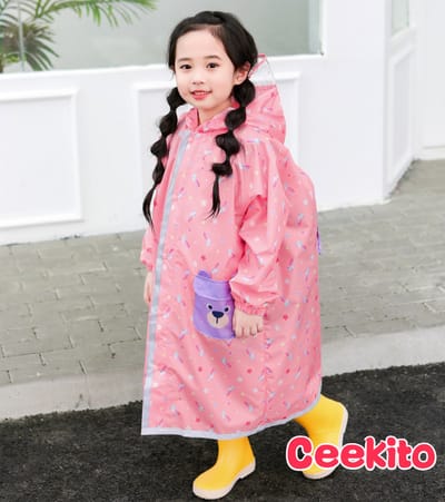 Ceekito Luxe Meisjes Regenjas - Waterdichte Regenponcho met Capuchon en Opbergtas - Reflecterend & Winddicht - Roze