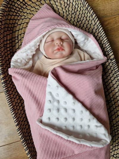 Wikkeldeken - Omslagdoek - Badcape - Rib Roze - Minky - 70x70cm / Baby Creaties