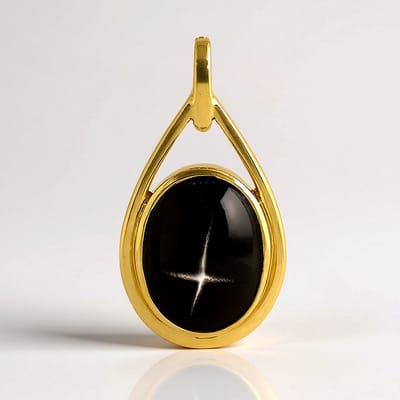 Cavill - Luxe Gouden Hanger - 9k Geelgoud - Indische Ster Diopsied 24,225 ct - Ovaal Cabochon - Minimalistisch en Elegant - 38x20 mm