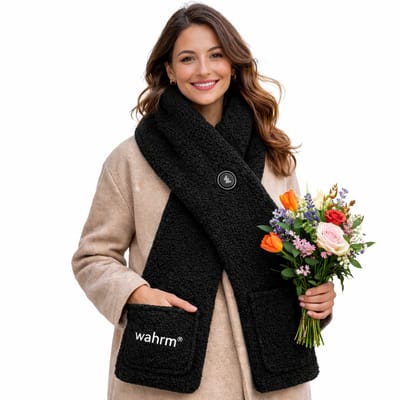 Wahrm Handwarmer Shawl – Infrarood Verwarmde Sjaal met Handzakken – 3 Warmtestanden – Incl. 5.000 mAh Powerbank – Oplaadbaar – Zwart