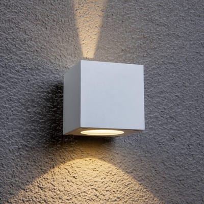 Lucande LED buiten wandlamp Jarno, wit, metaal, 9cm