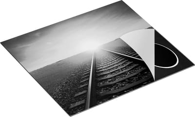 Chefcare Inductie Beschermer Rails Spoorweg in de Woestijn bij Zonondergang - Zwart Wit - 60x50 cm - Afdekplaat Inductie - Kookplaat Beschermer - Inductie Mat