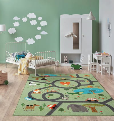 the carpet Happy Life – Kinderkamer Speeltapijt met Safari Motief – Groen – 160 x 220 cm